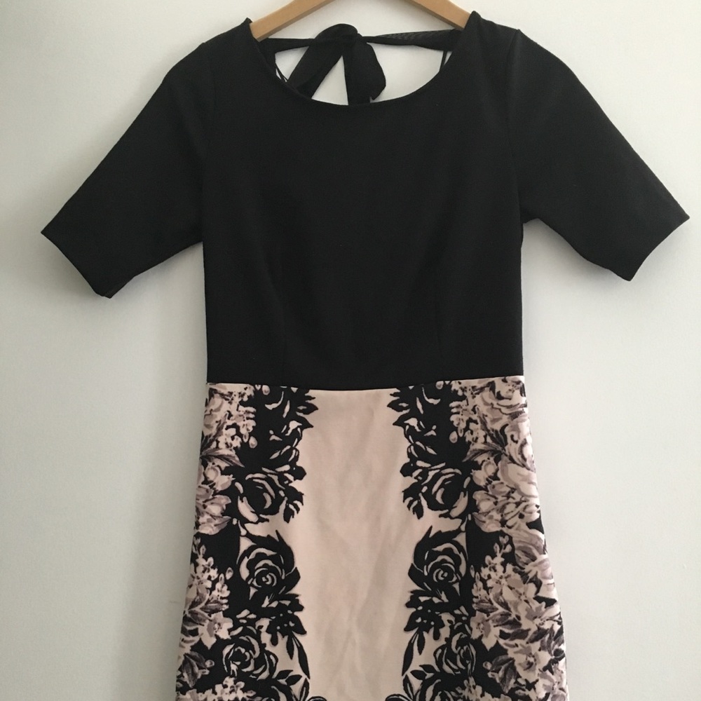 Lauren Conrad 3/4 sleeve dress